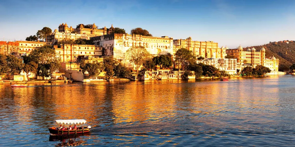 Three Days Udaipur Chittorgarh Tour Package|30% Off Book Now